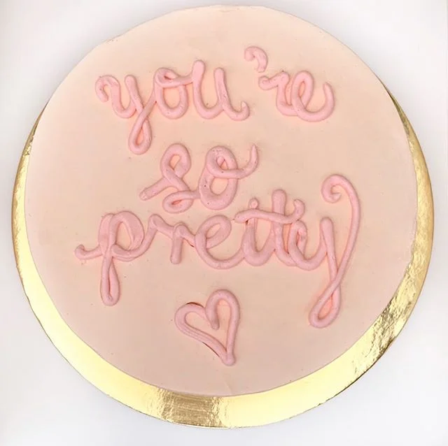 you&rsquo;re so pretty... #missmollyscakes #melbournecakes #yoursoprettycake