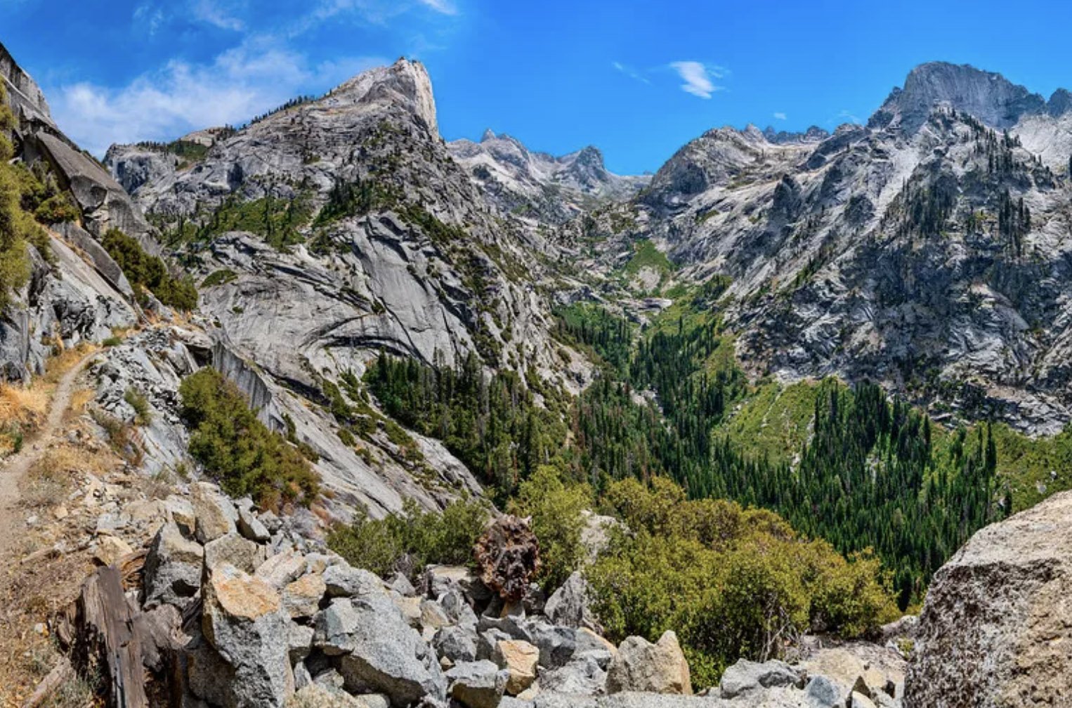 Hamilton Lake Sequoia Kings National Parks Backpacking.jpg