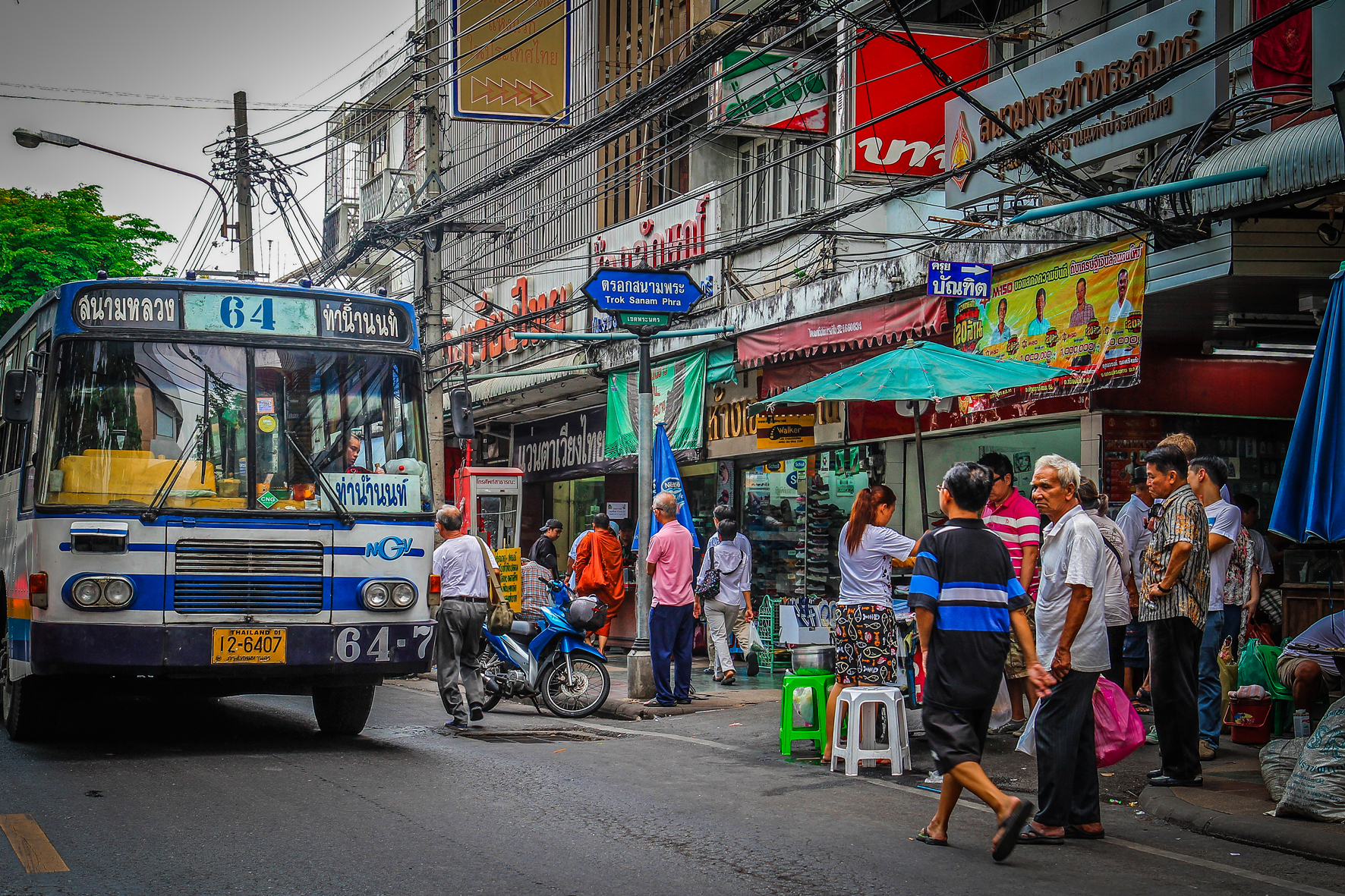 Reizen met Kinderen Thailand Bangkok Traffic.jpg