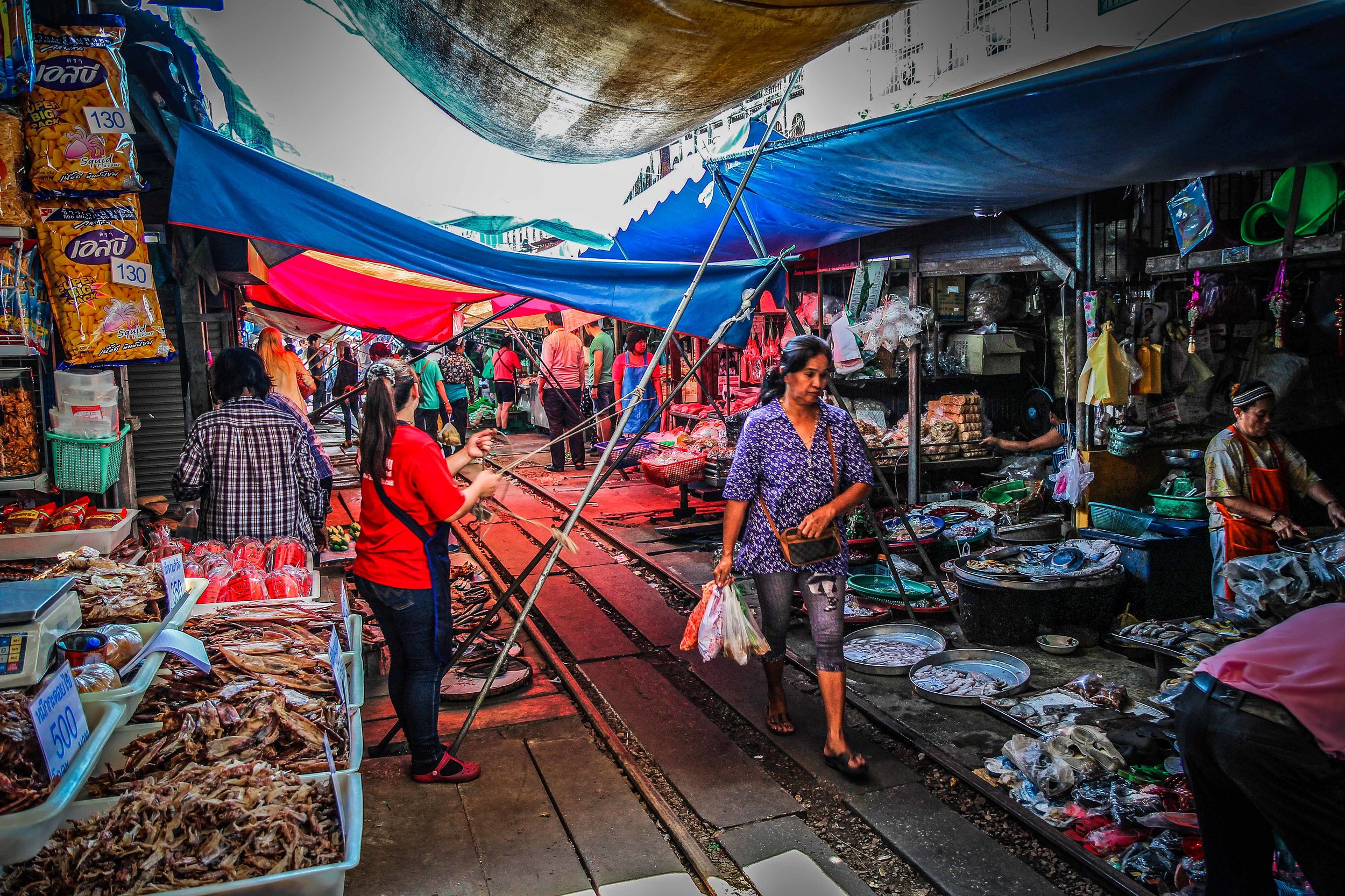 Maeklong Railway Market - Met kinderen - Bangkok