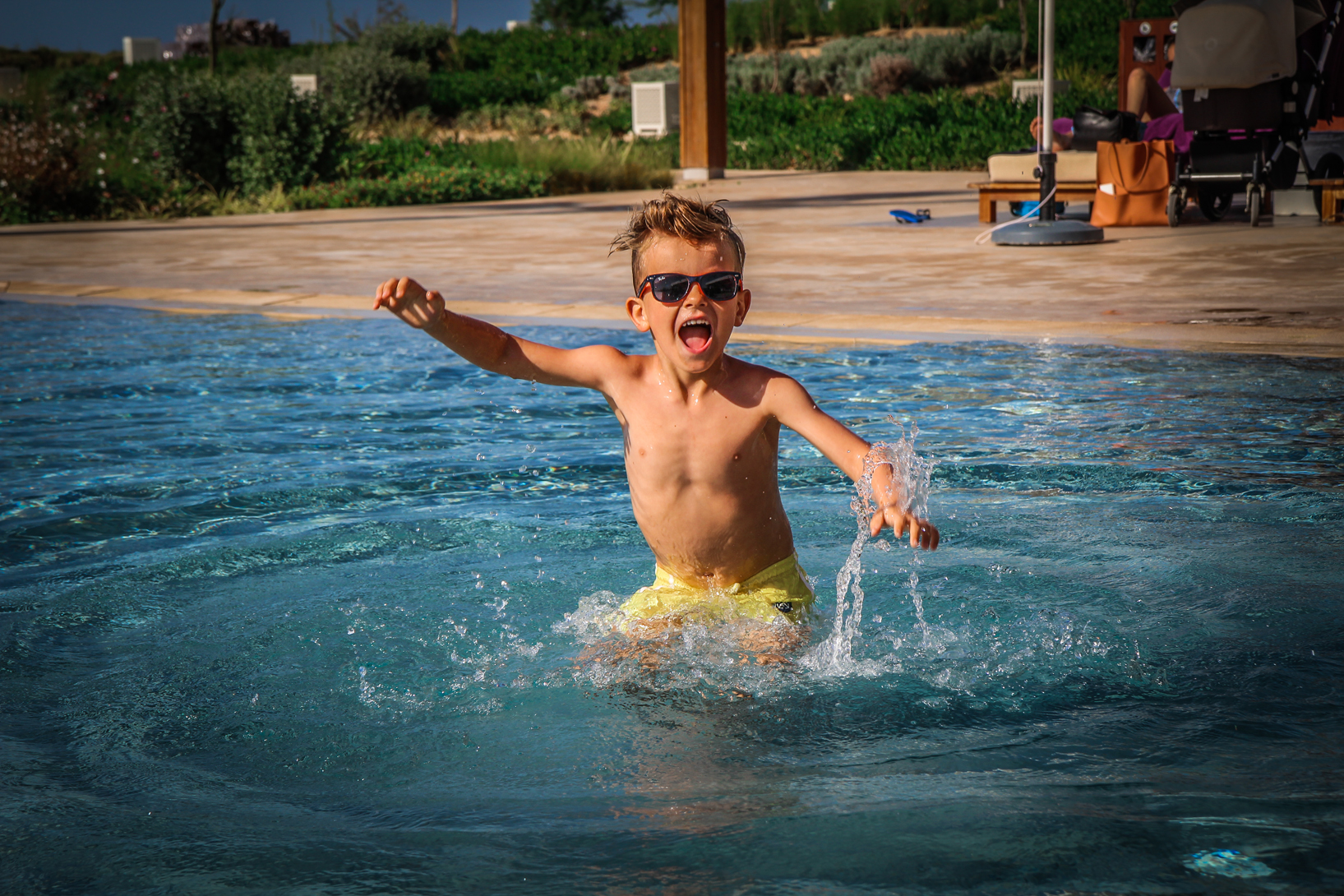 Hyatt Taghazout Bay - Reizen met kinderen - poolboy.jpg