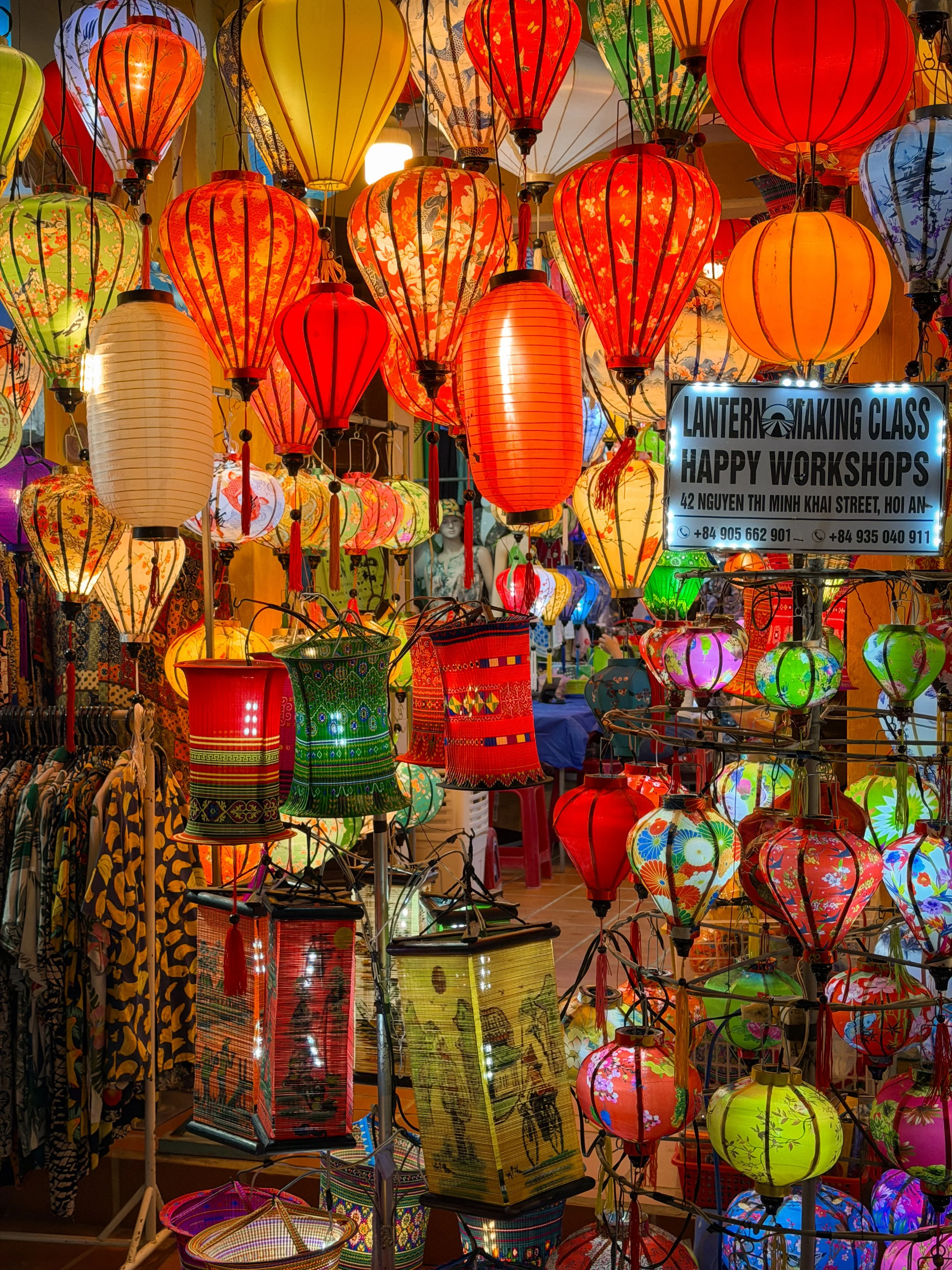 Vietnam_Koning Aap_IP-57.jpg