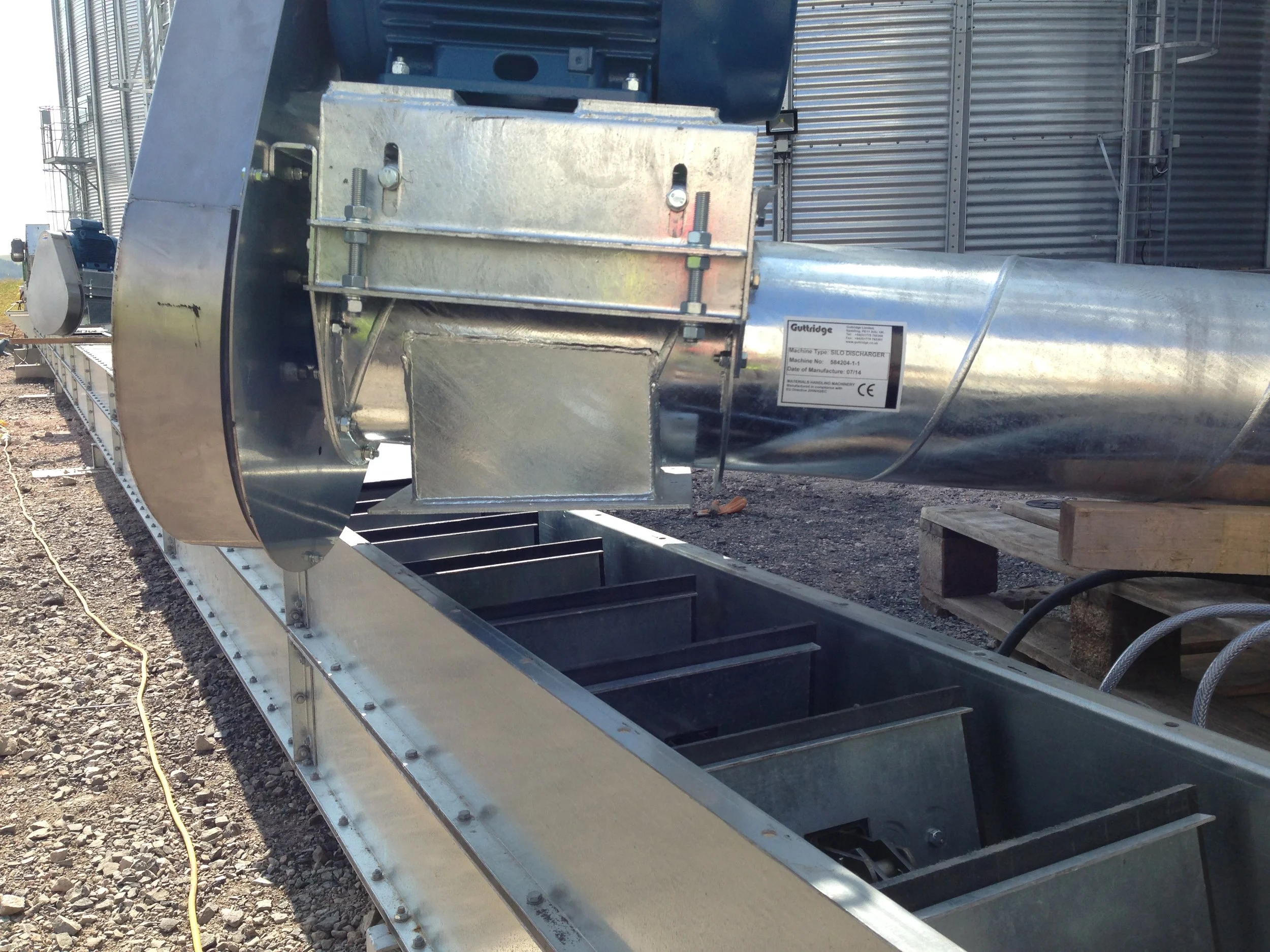 Guttridge silo discharger