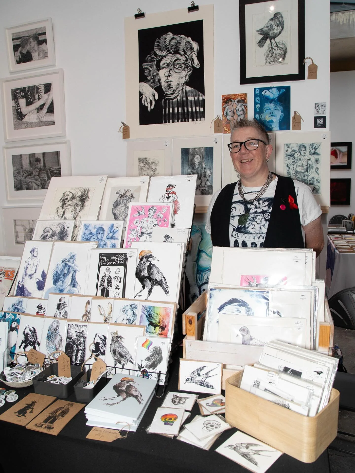 Today is the final day of @queeriosities_ at Art Fair the fabulous Copeland park 

Open from 11-5 pm

Over 60 fabulous artists sharing their work. Buy directly from the artists, chat about their processes and thoughts. All very Queer, all amazingly t