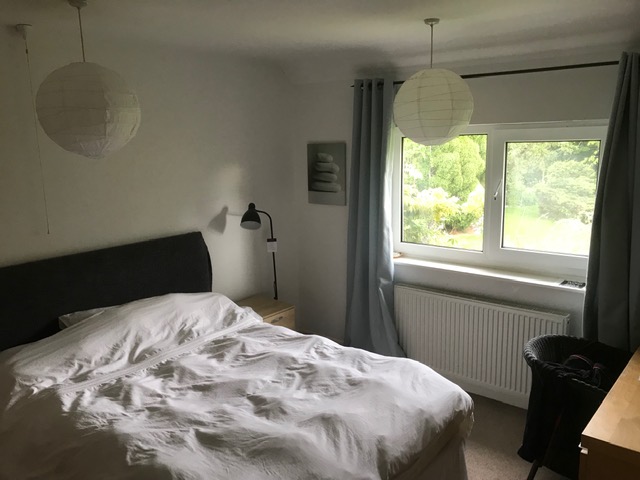 Room2 bed.jpeg