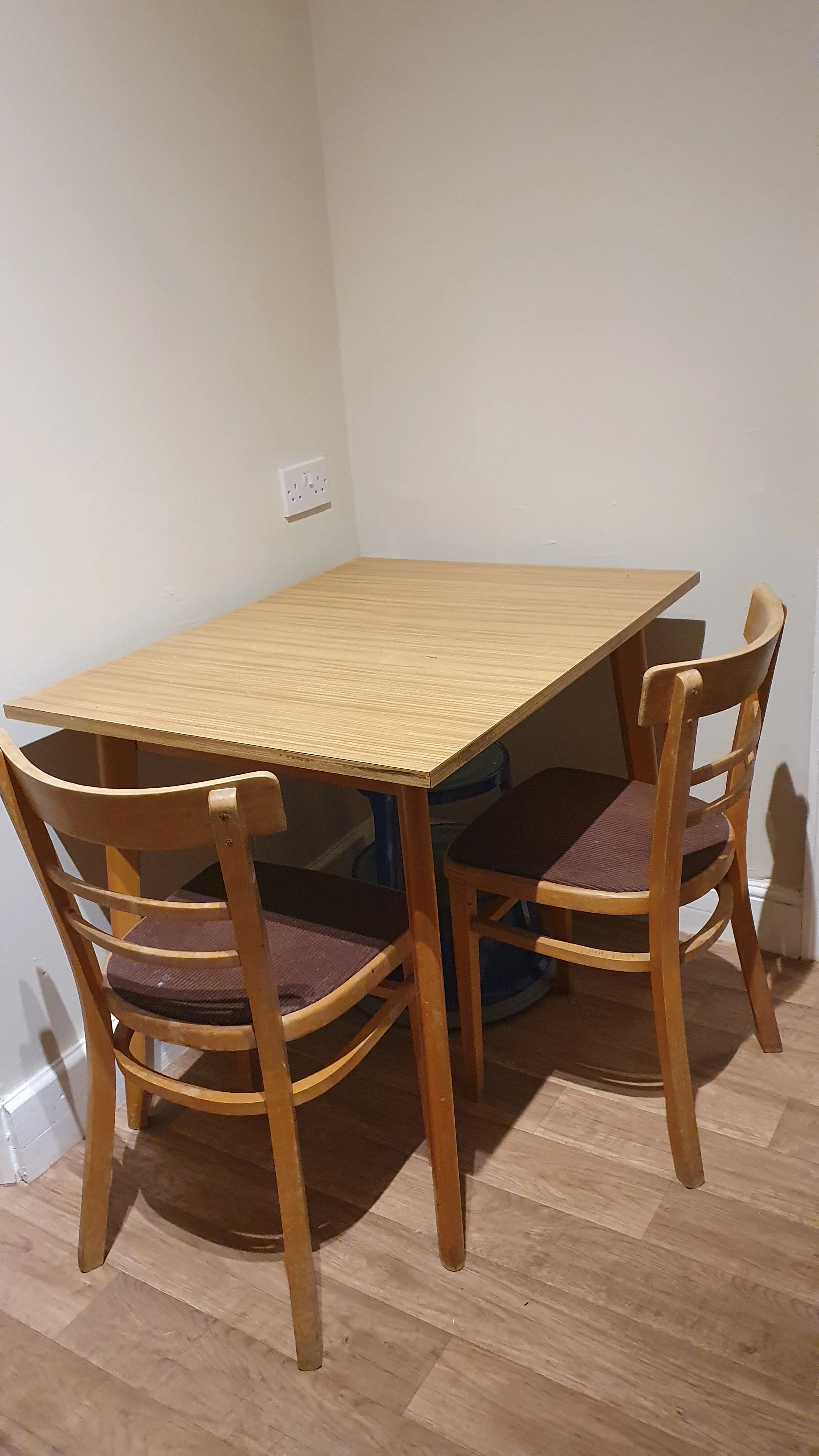 dining table.jpg