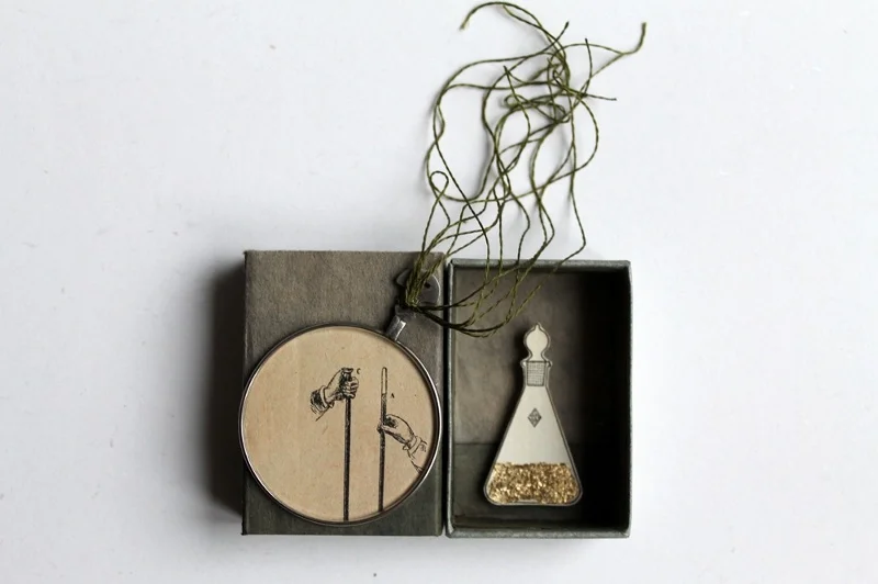 b9-matchbox-art-2012-18-potion-2.jpg
