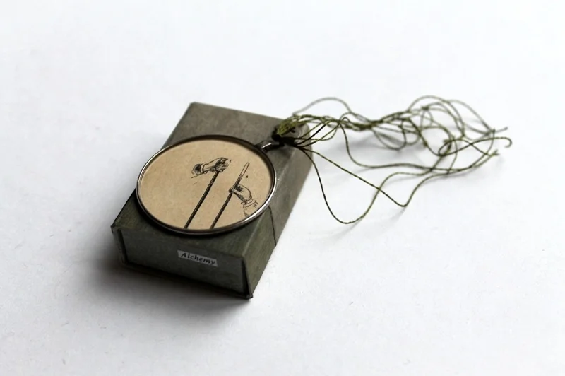 b9-matchbox-art-2012-18-potion-1.jpg