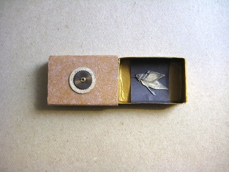 a1-matchbox-art-2011-1-spring-bird-2.jpg