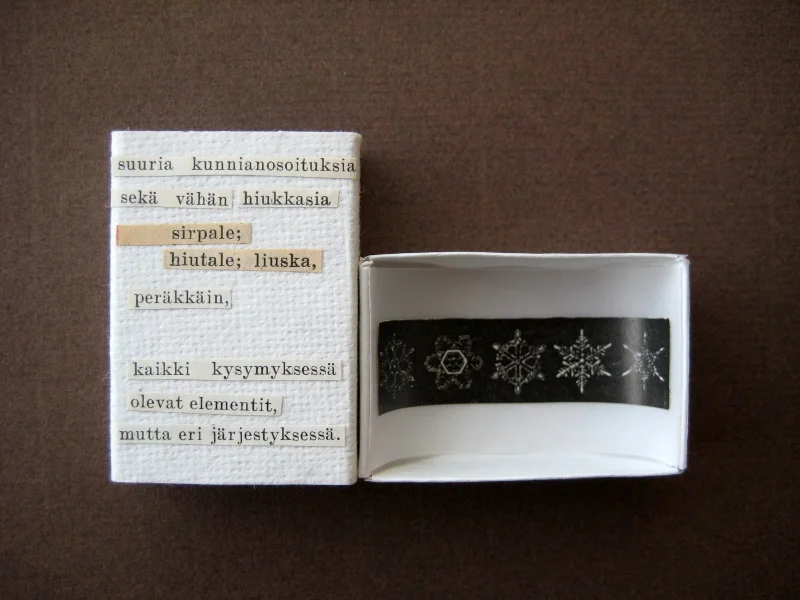 c6-matchbox-art-24-snowflakes-3.jpg
