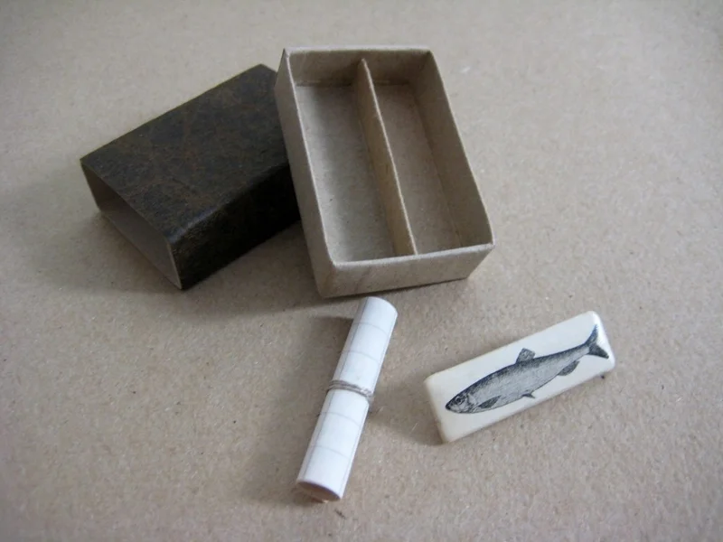 a5-matchbox-art-5-fish-3.jpg