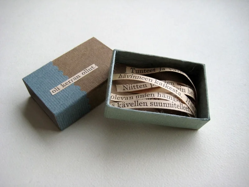 y1-matchbox-monday-blue-text-3.jpg