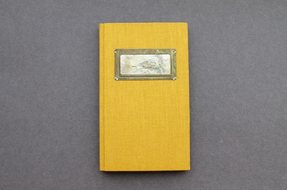 z1-yellow-linen-label-book-1.JPG
