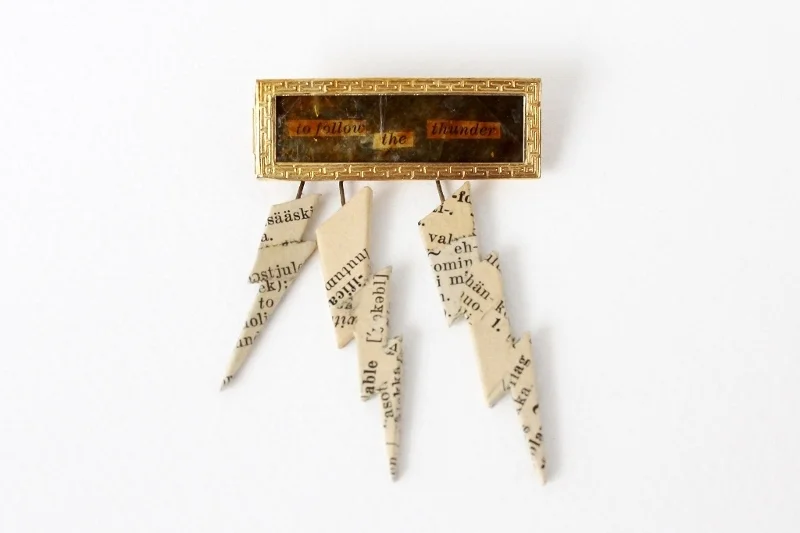 z3-mixed-media-brooch-lightning.jpg