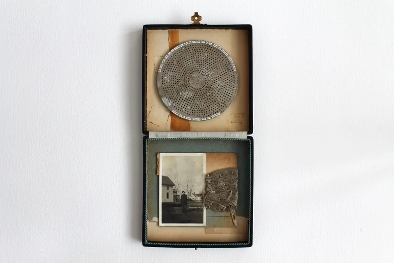 y4-mixed-media-assemblage-box-promises-are-like-pies-1.jpg