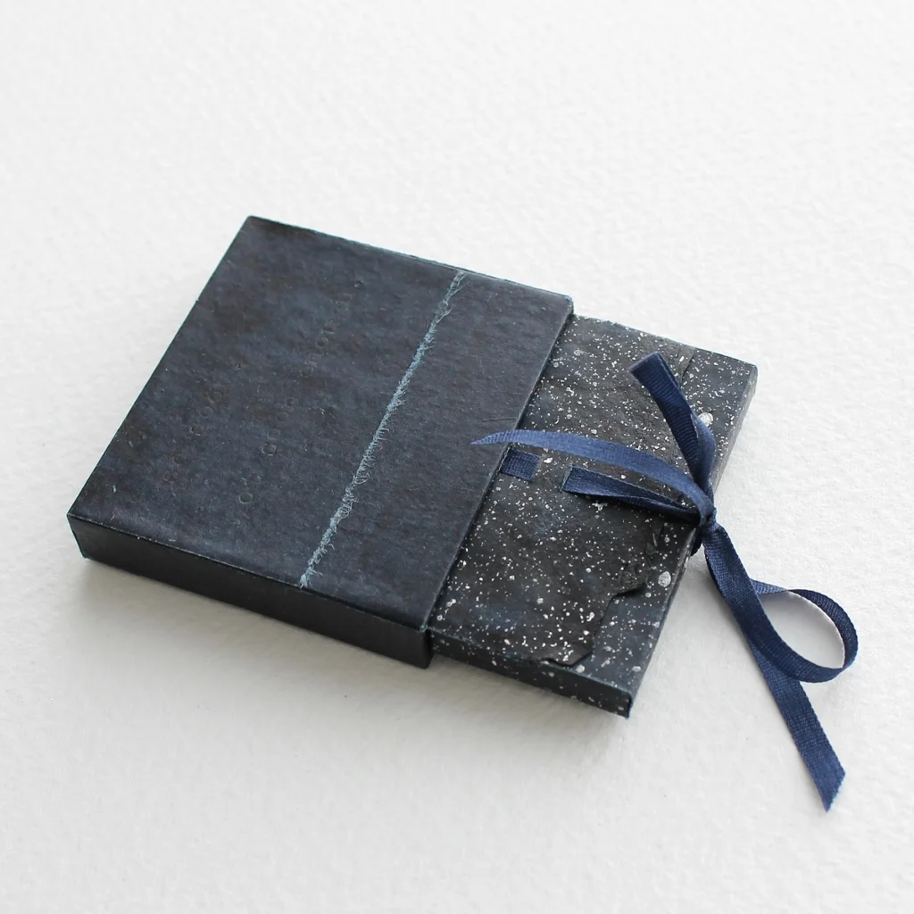 everything-fades-artists-book-kaija-rantakari-15.jpg
