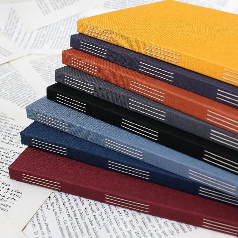 handmade long stitch bullet journals by Kaija Rantakari / www.paperiaarre.com