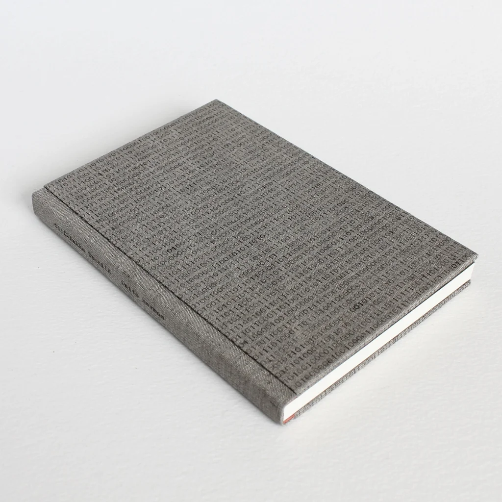 designer-binding-ontto-harmaa-binary-linen-4.jpg
