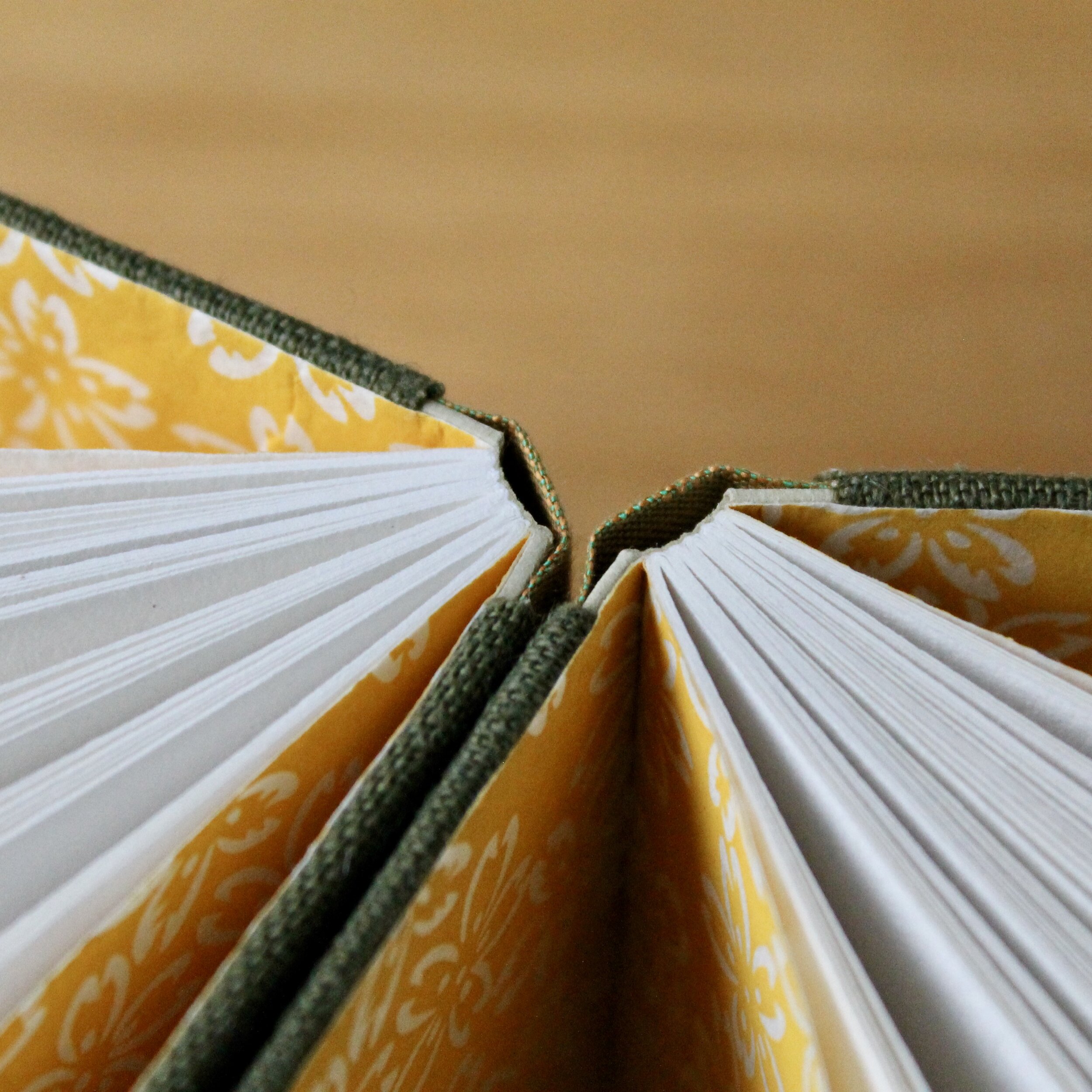 Larger sewn boards bindings — paperiaarre