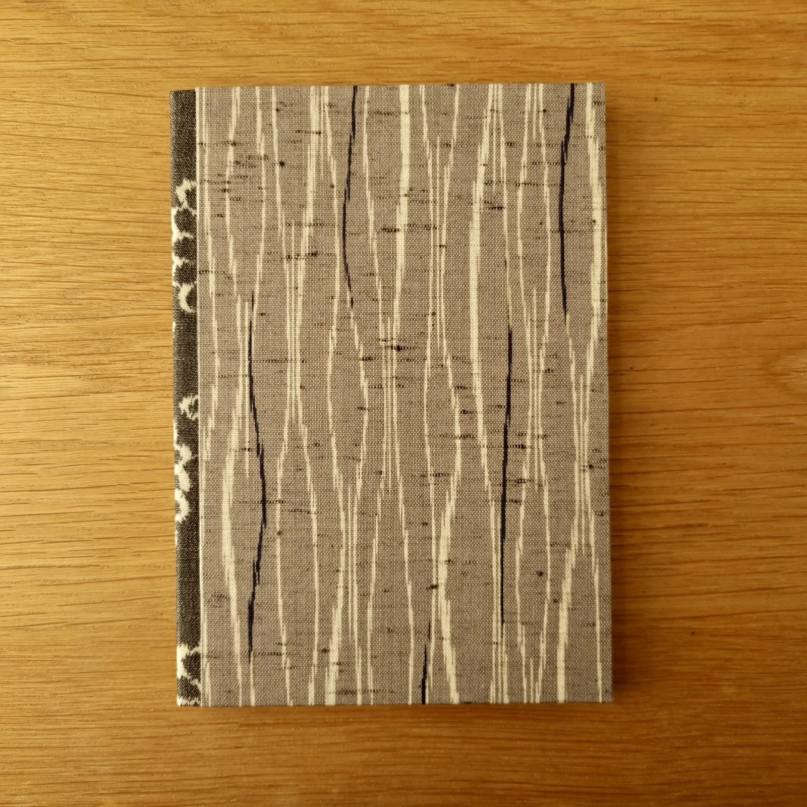 paperiaarre-kimono-notebook-05-2320230525_135041.jpg