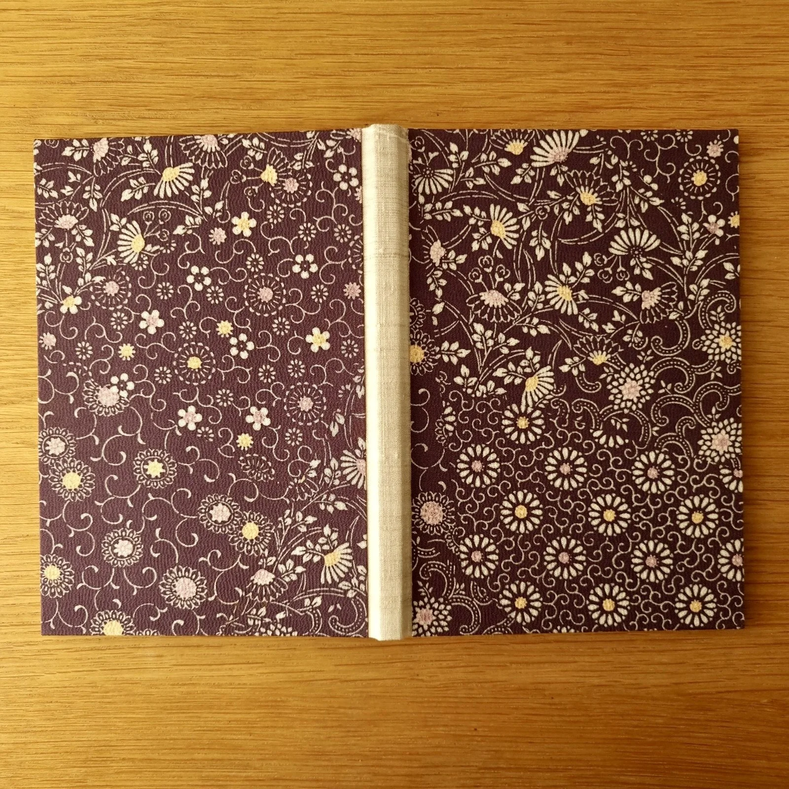 paperiaarre-kimono-notebook-05-2320230525_140005.jpg