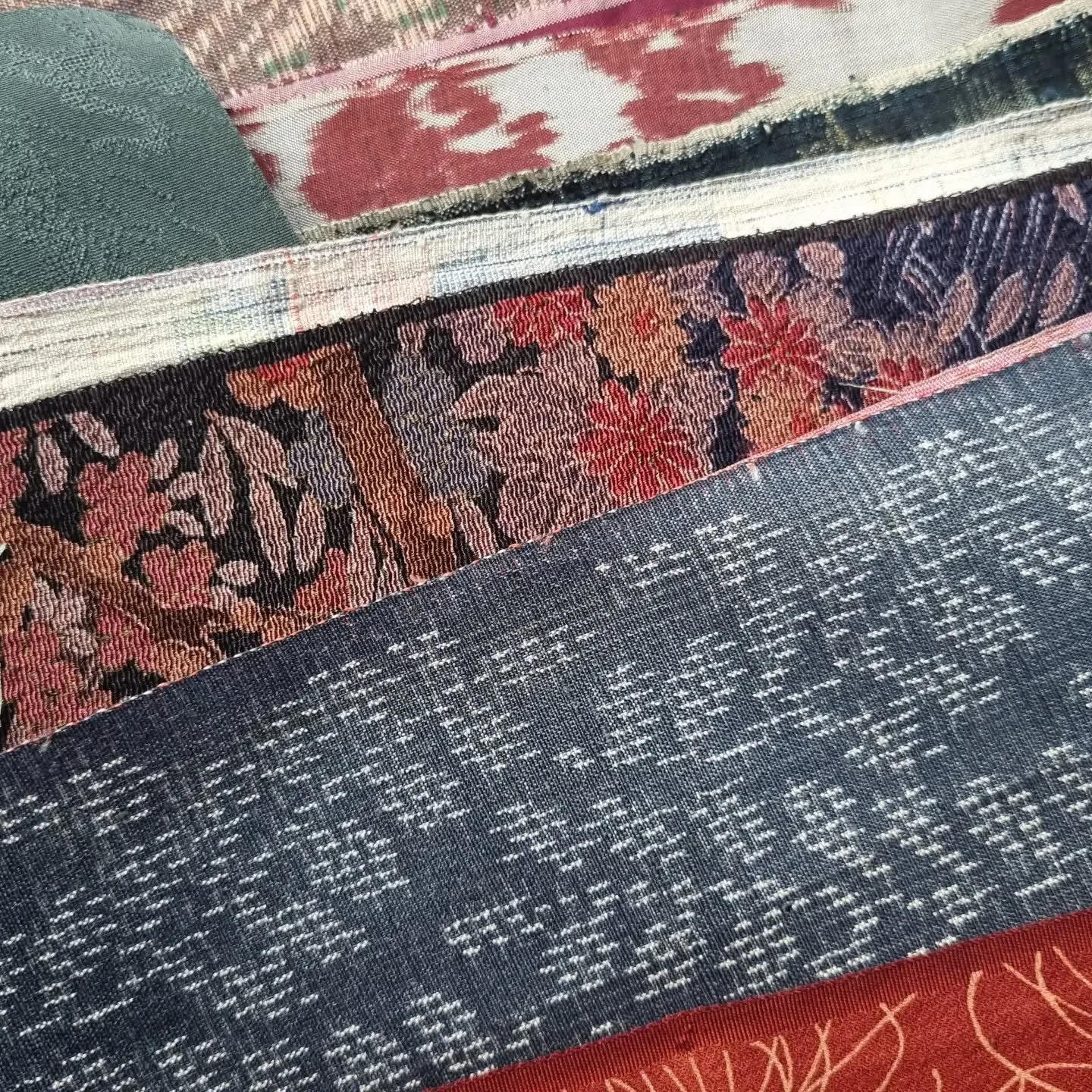 Preparing a big pile of vintage kimono silk fabrics for some sewn boards bound notebooks with semi-flexible covers ❤️

I set these aside a little while ago because of hot weather, but today is a great day to finally iron everything. Summer makes for 