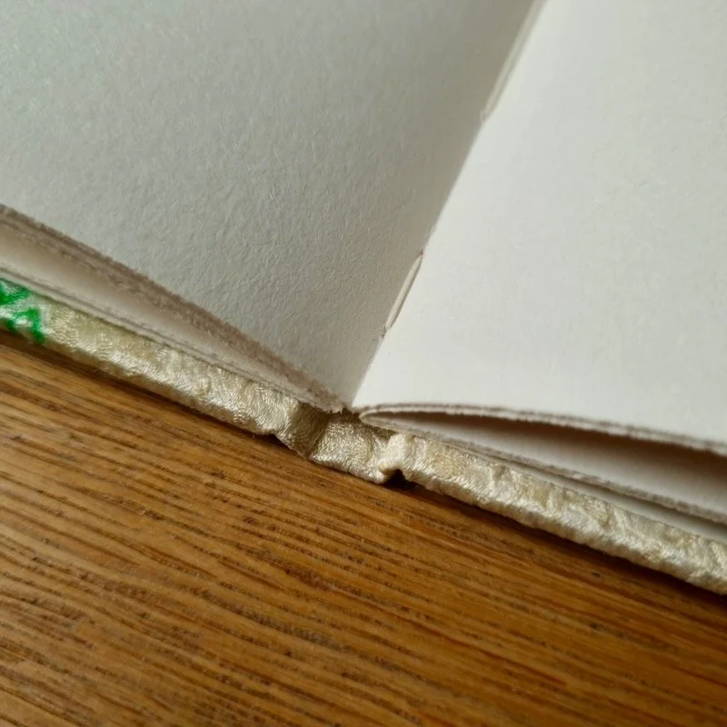 paperiaarre-kimono-notebook-6-2620260617_143645.jpg