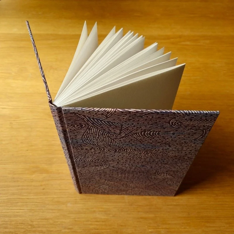 paperiaarre-kimono-notebook-6-2620260617_134426.jpg