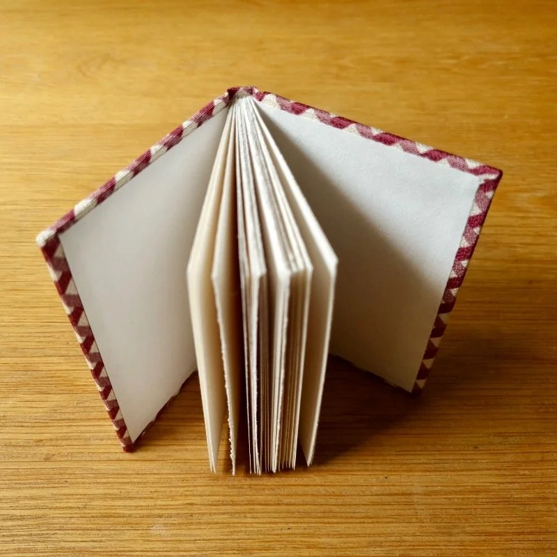 paperiaarre-kimono-notebook-6-2620260617_143438.jpg