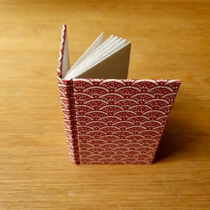 paperiaarre-kimono-notebook-6-2620260617_142238.jpg