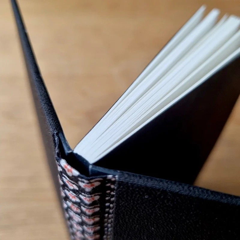 paperiaarre-kimono-journals-2-2520250221_135515.jpg