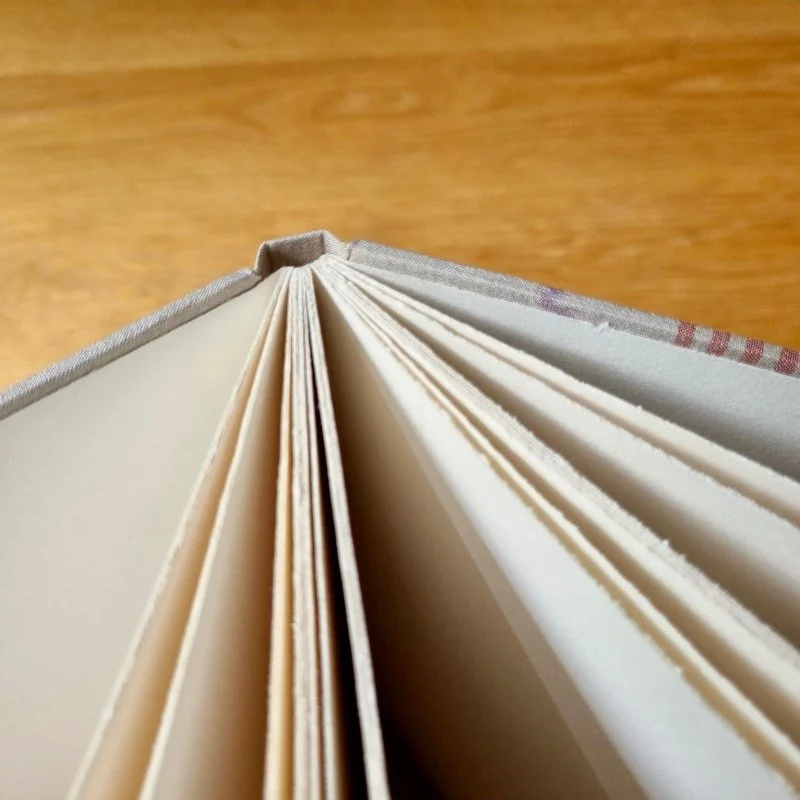 paperiaarre-kimono-notebook-6-2620260617_130853.jpg