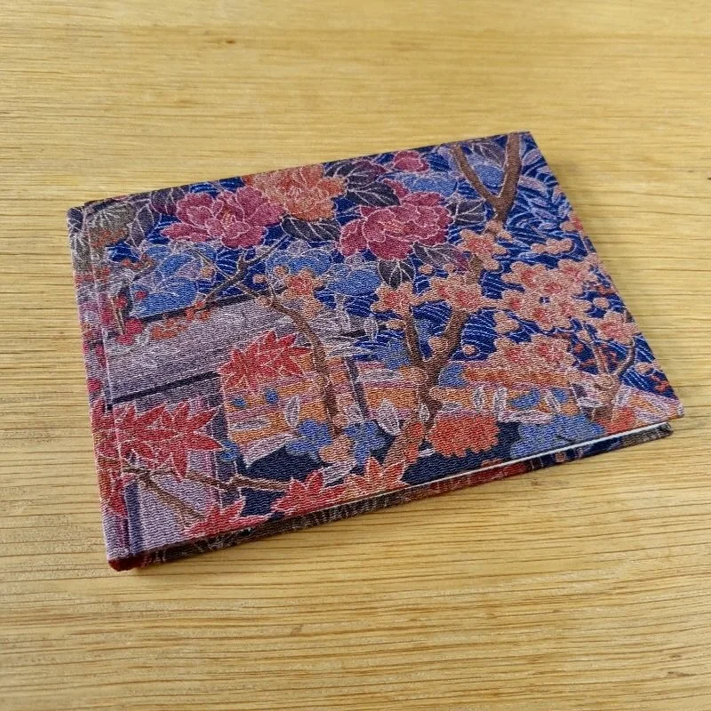 paperiaarre-kimono-notebook-9-202420240901_162132.jpg