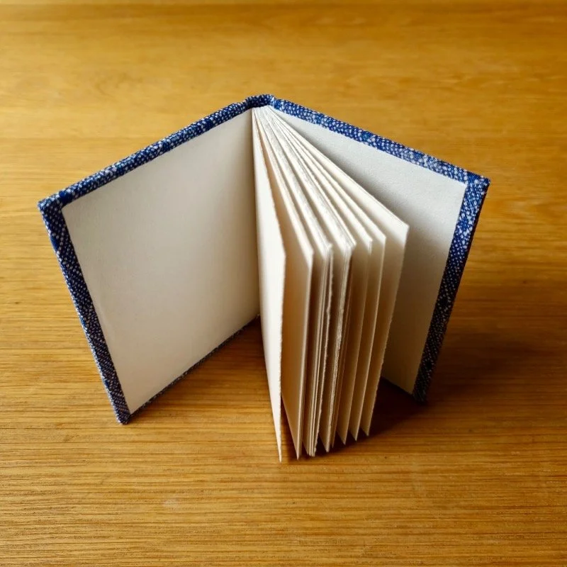 paperiaarre-kimono-notebook-6-2620260617_142352.jpg