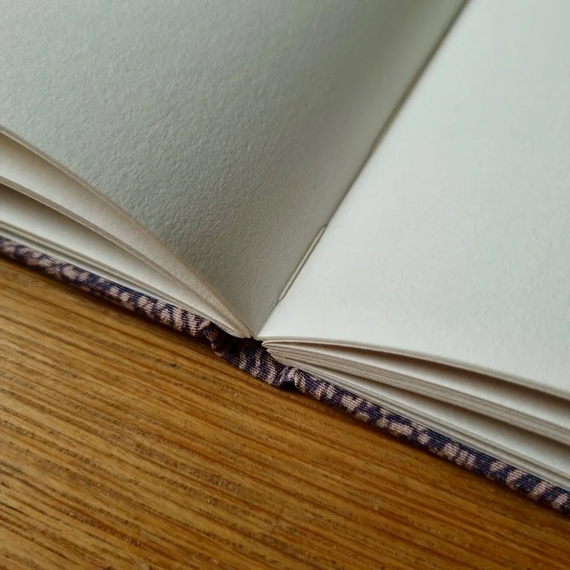 paperiaarre-kimono-notebook-6-2620260617_135113.jpg