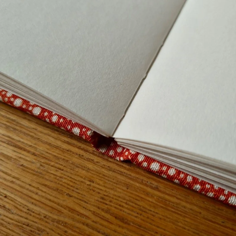 paperiaarre-kimono-notebook-6-2620260617_142055.jpg
