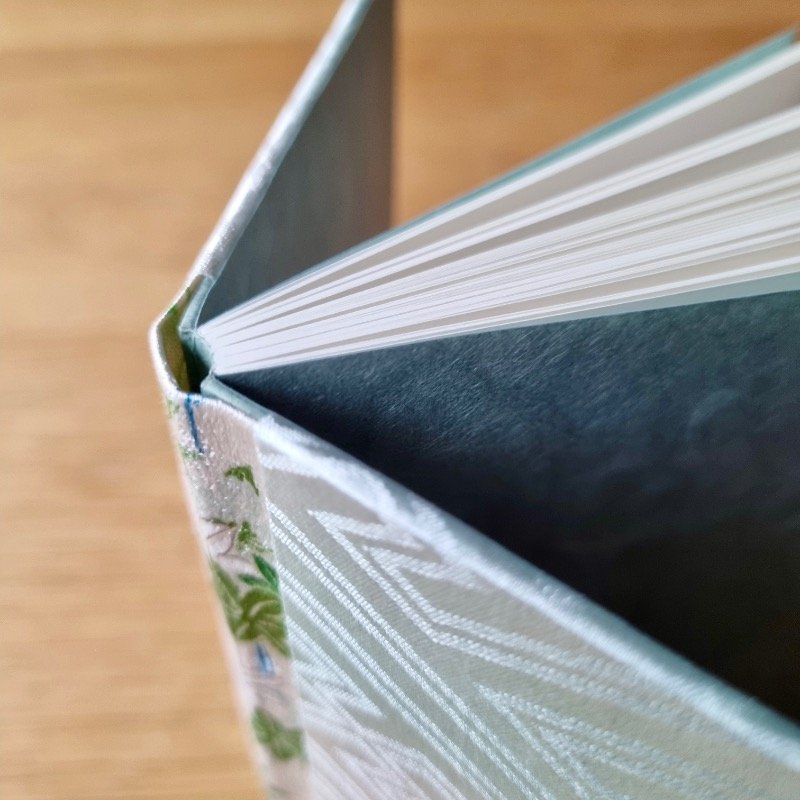 paperiaarre-kimono-journals-2-2520250221_134253.jpg