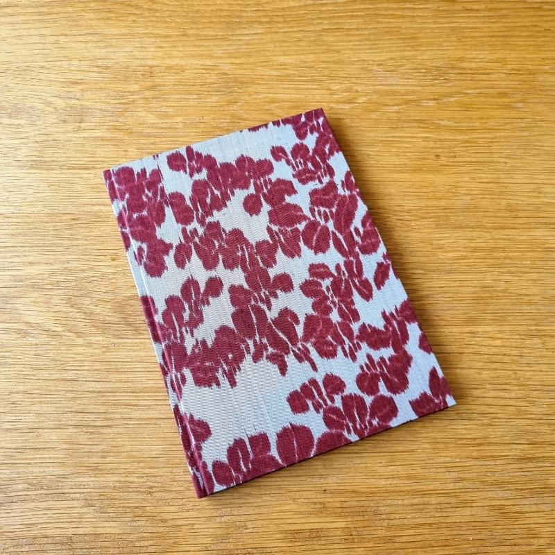 paperiaarre-kimono-notebook-5-202420240505_095236.jpg