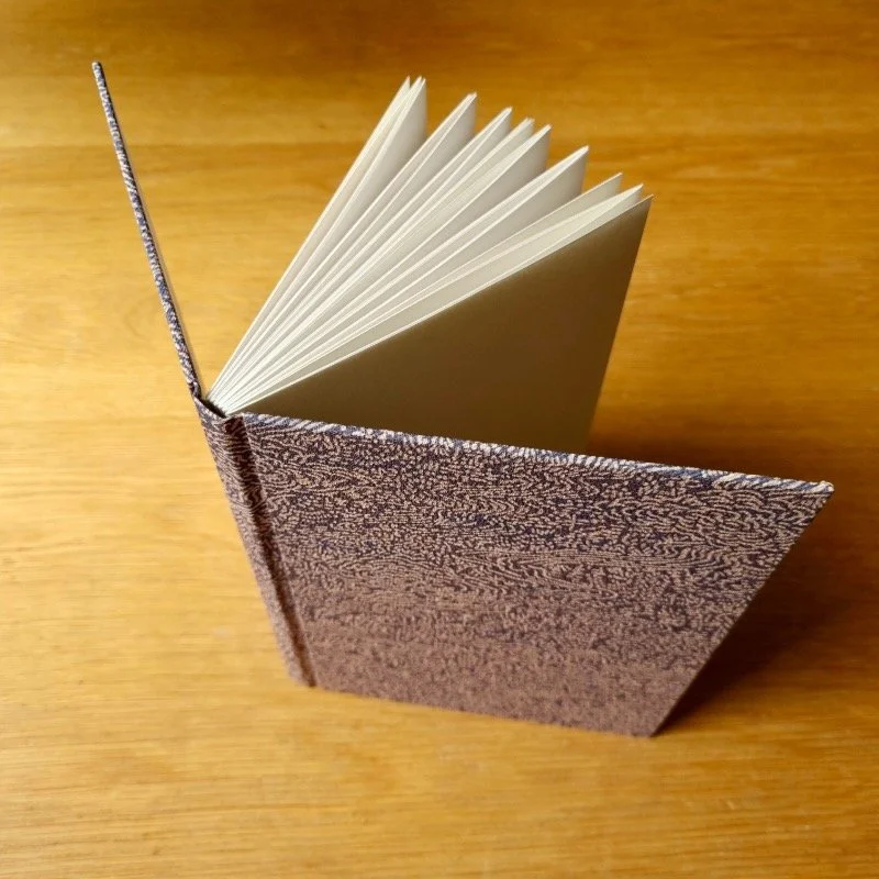 paperiaarre-kimono-notebook-6-2620260617_135022.jpg