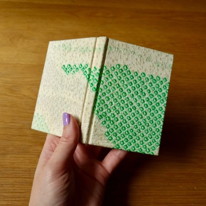 paperiaarre-kimono-notebook-6-2620260617_143532.jpg
