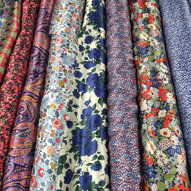 #material #pattern, #floral #paisley