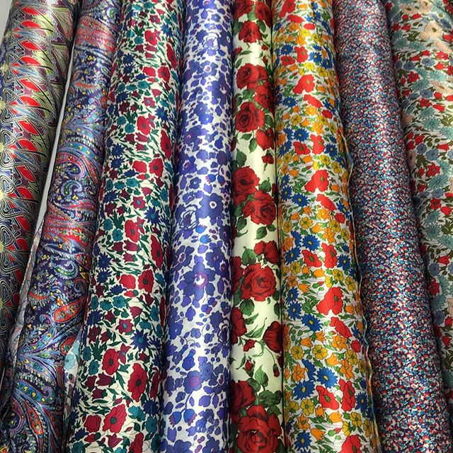 #material #pattern, #floral #paisley