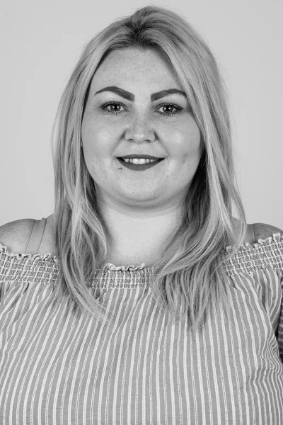 26 - Ellie Brettelle.jpg