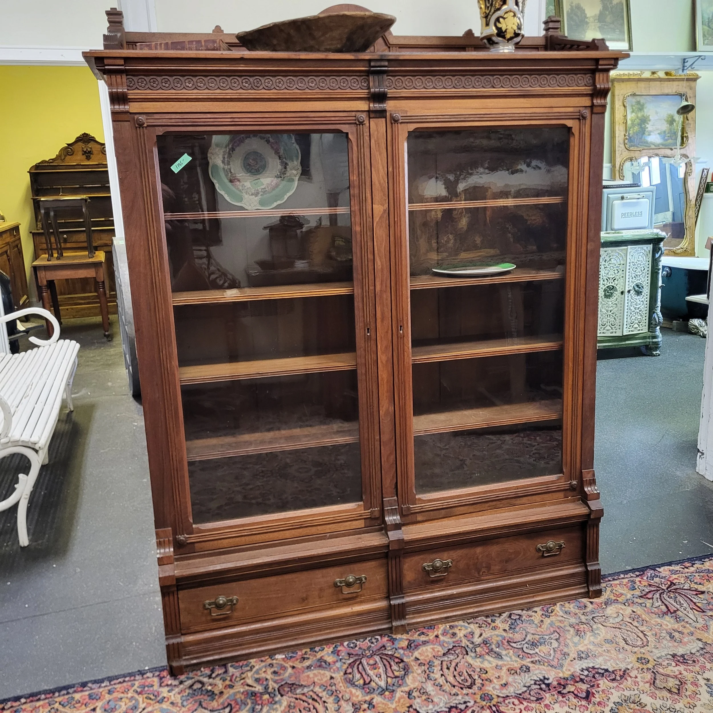 BEAUTIFUL ANTIQUE BOOK CASE