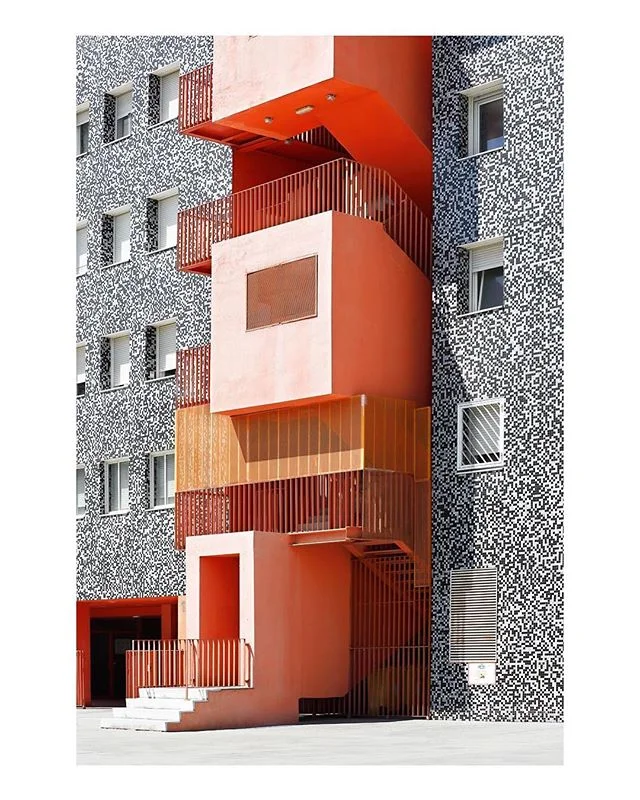 | P i e c e s |
#admagazine #architecturaldigest #jj_geometry #red# spain #lucecurated #broadmagazine #wired #dazedandexposed #imaginarymagnitude #yetmagazine #phroommagazine #ourmomentum #minimalzine #collateral  #architecture #architecture_greatsho