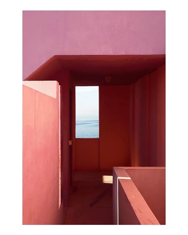 | P r o t e c t i o n |
#lekkerzine #admagazine #architecturaldigest #somewheremagazine #contemporaryart #abstractart  #lensculture #collecmag #rentalmag #paradisexmagazine #minimalzine #artcollective #ourmomentum #dazedandexposed #wired #ignant #arc