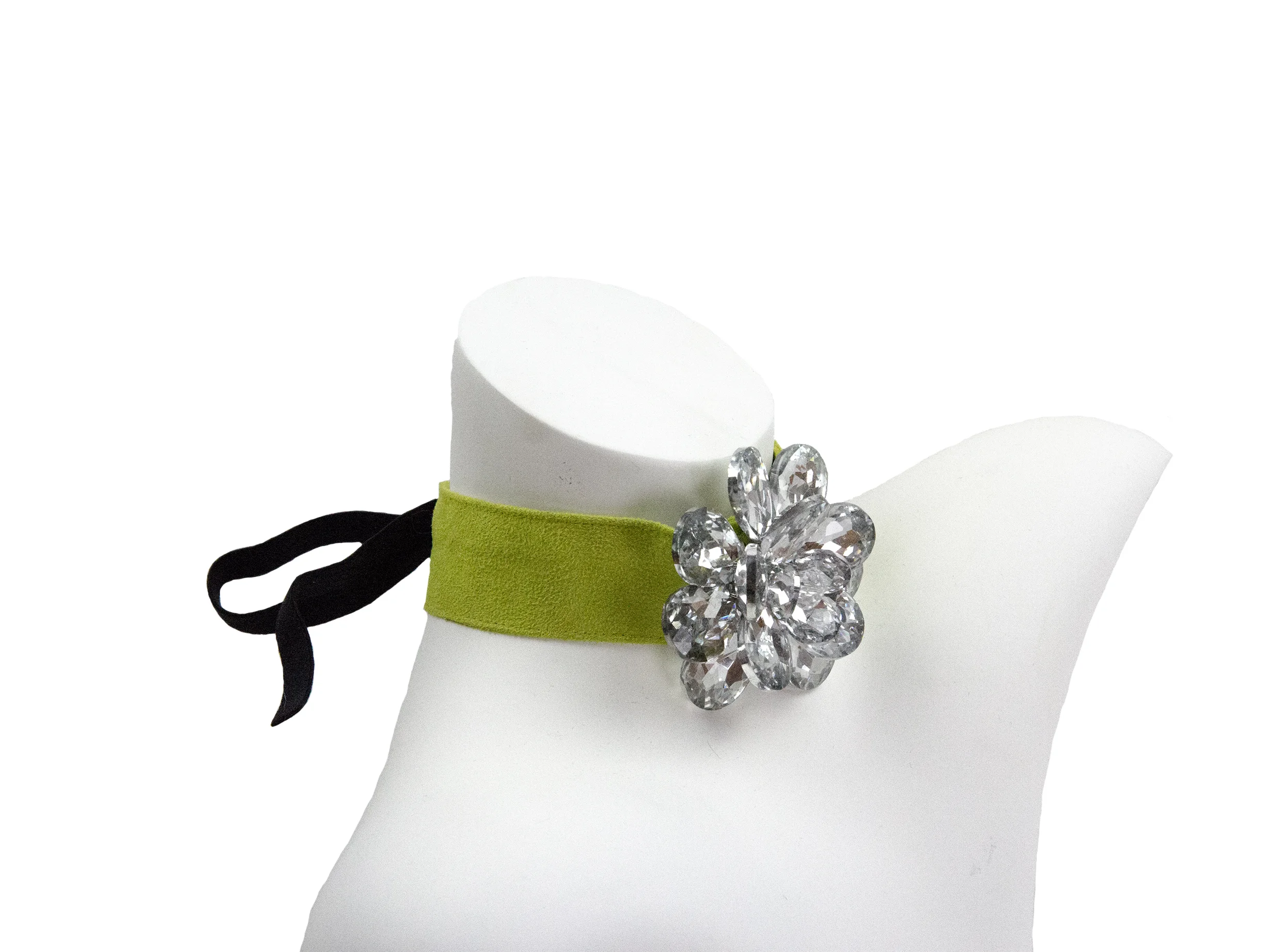 green-chocker.jpg