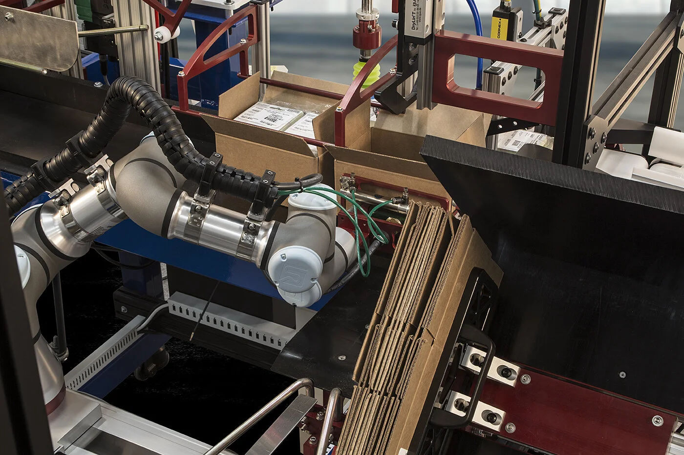 CardPackagingMachine5.jpg