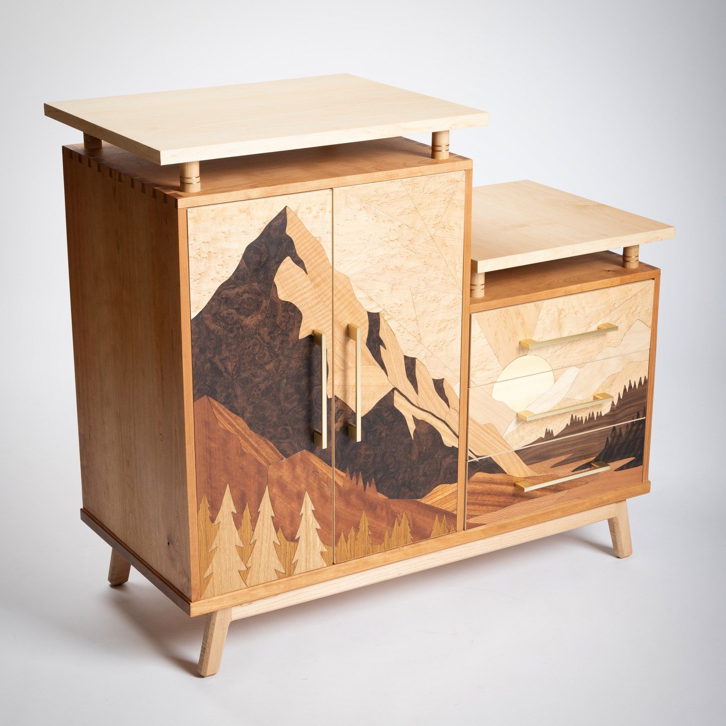 Entertainment Cabinet #1
Scott Treppa '25, Wood Design
Warren, Michigan
Cherry, Hard Maple, Veneer, Marquetry
@scott.treppa 

#woodworking
#handmade
#artist
#woodworkingschool