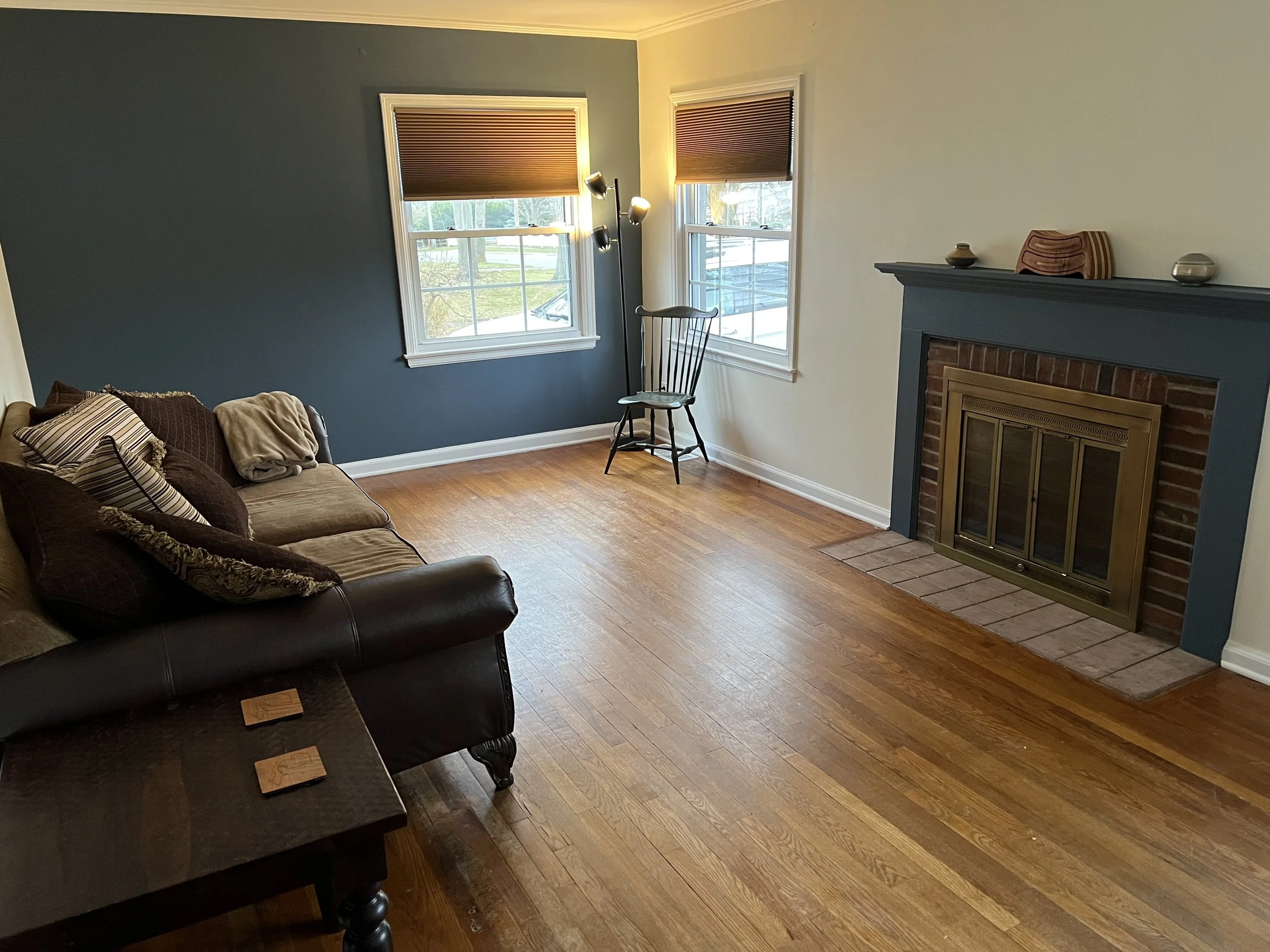 652 Budlong St3.jpeg